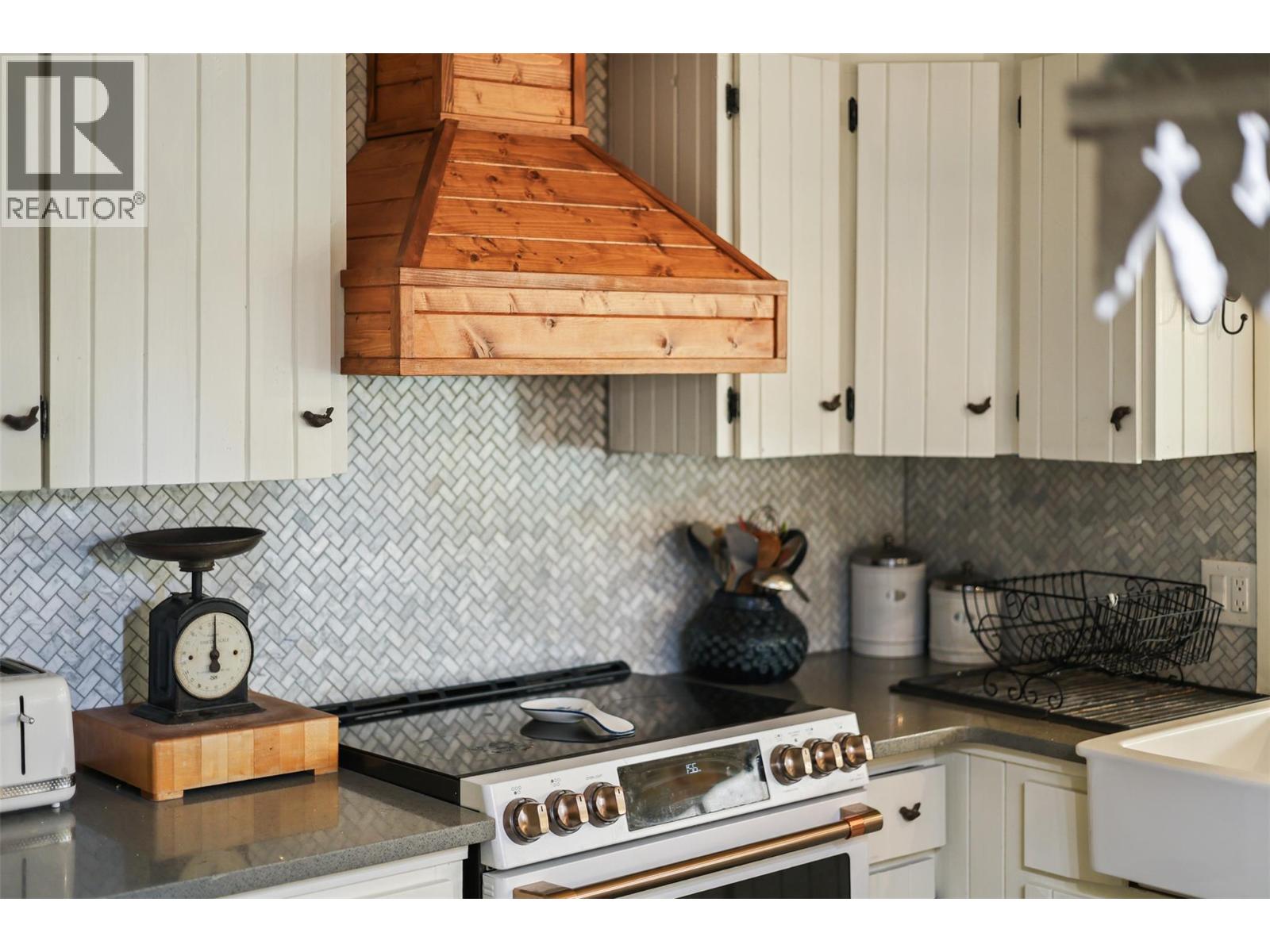 1580 Monte Creek Road, Kamloops