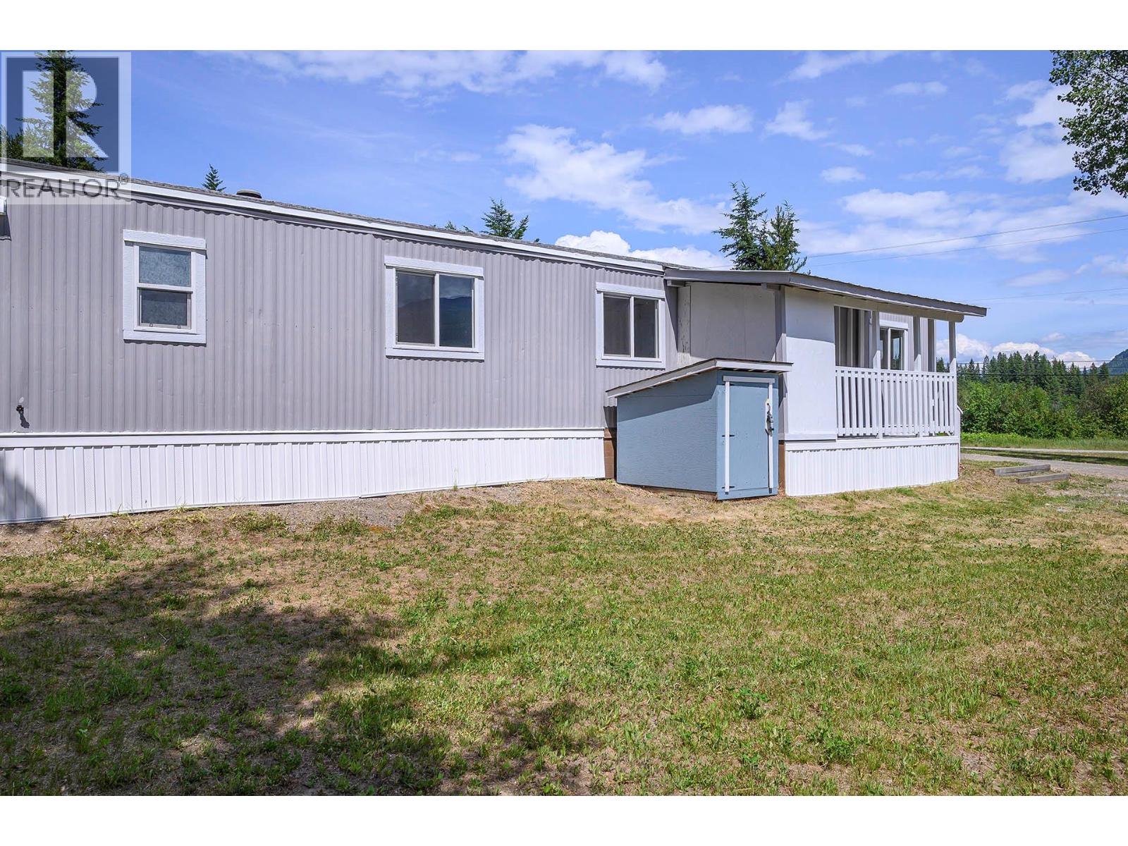 #14 851 OLD NORTH THOMPSON HIGHWAY - 28