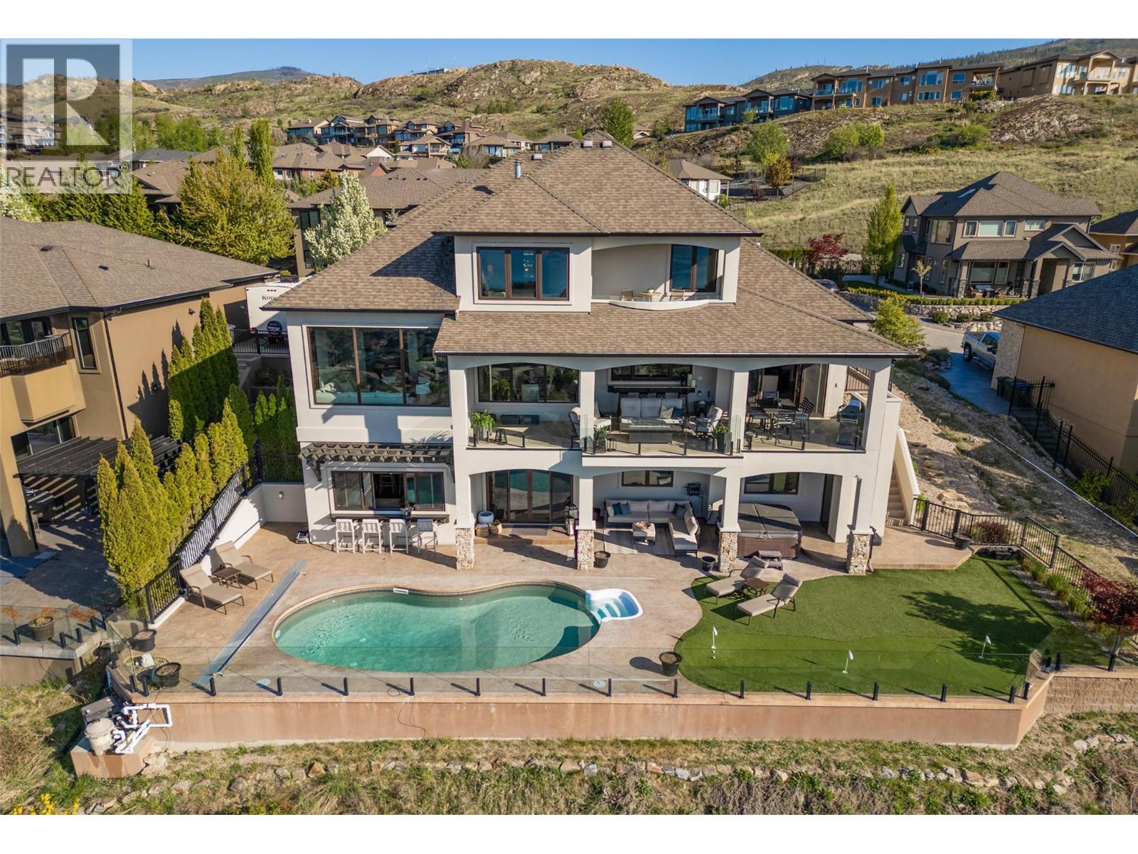  716 Kuipers Crescent, Kelowna