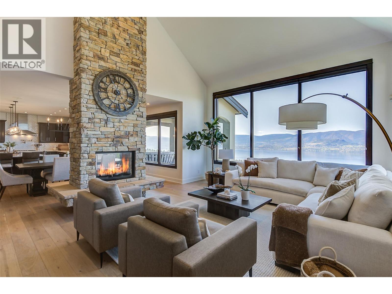  716 Kuipers Crescent, Kelowna