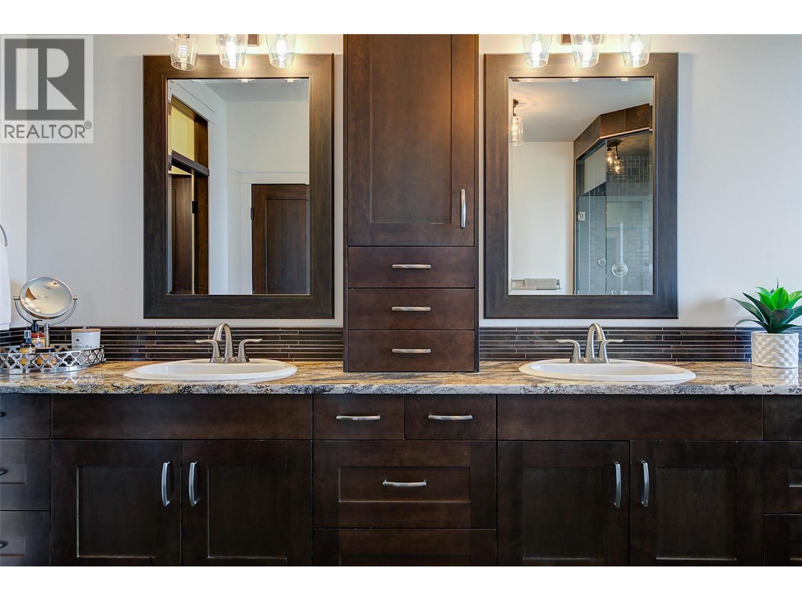  716 Kuipers Crescent, Kelowna