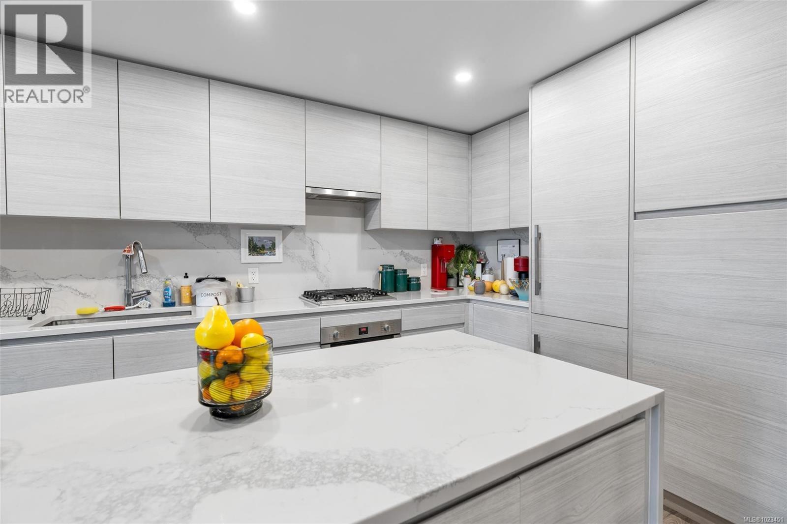 1104 777 Herald Street, Victoria