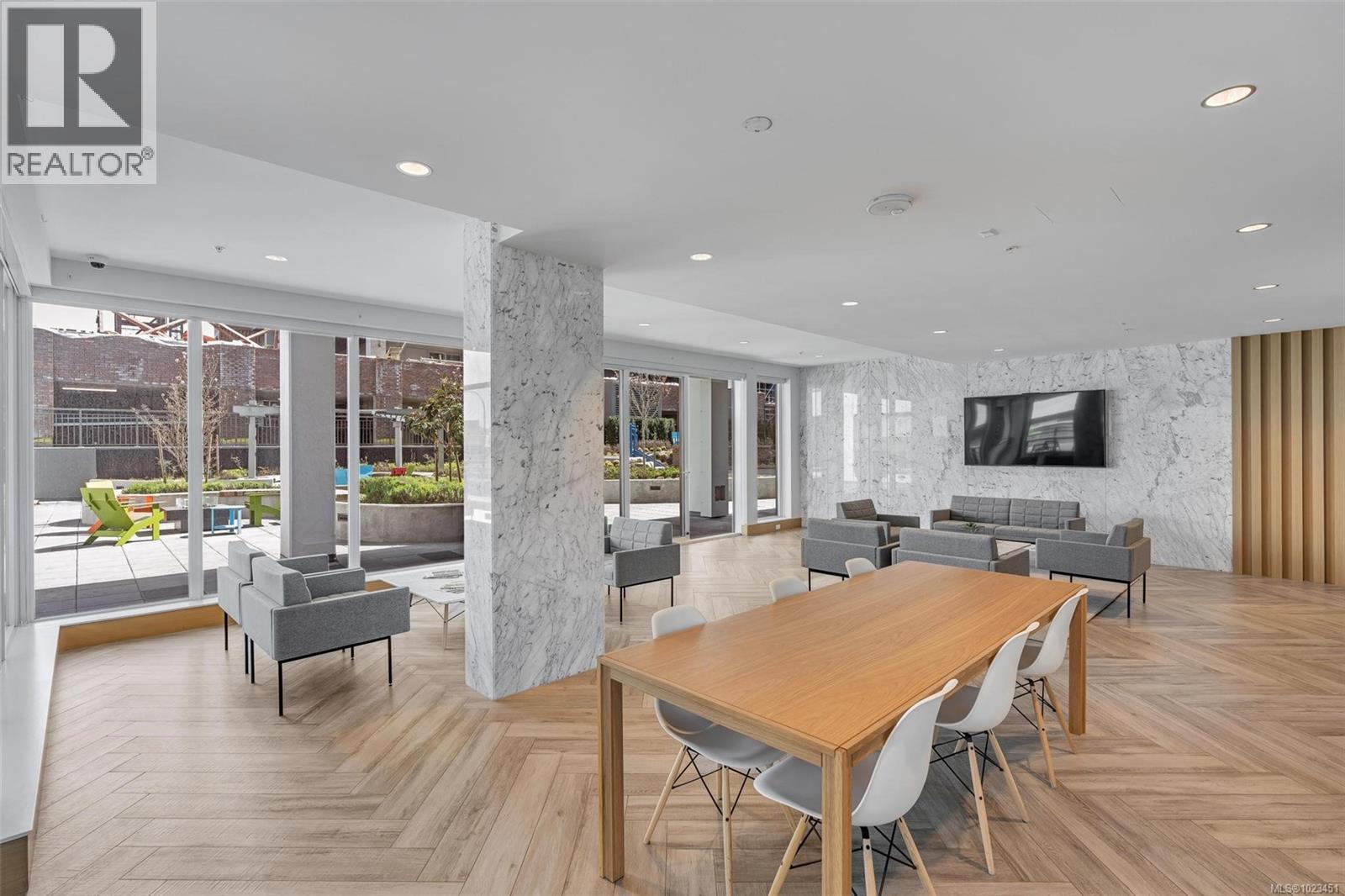 1104 777 Herald Street, Victoria