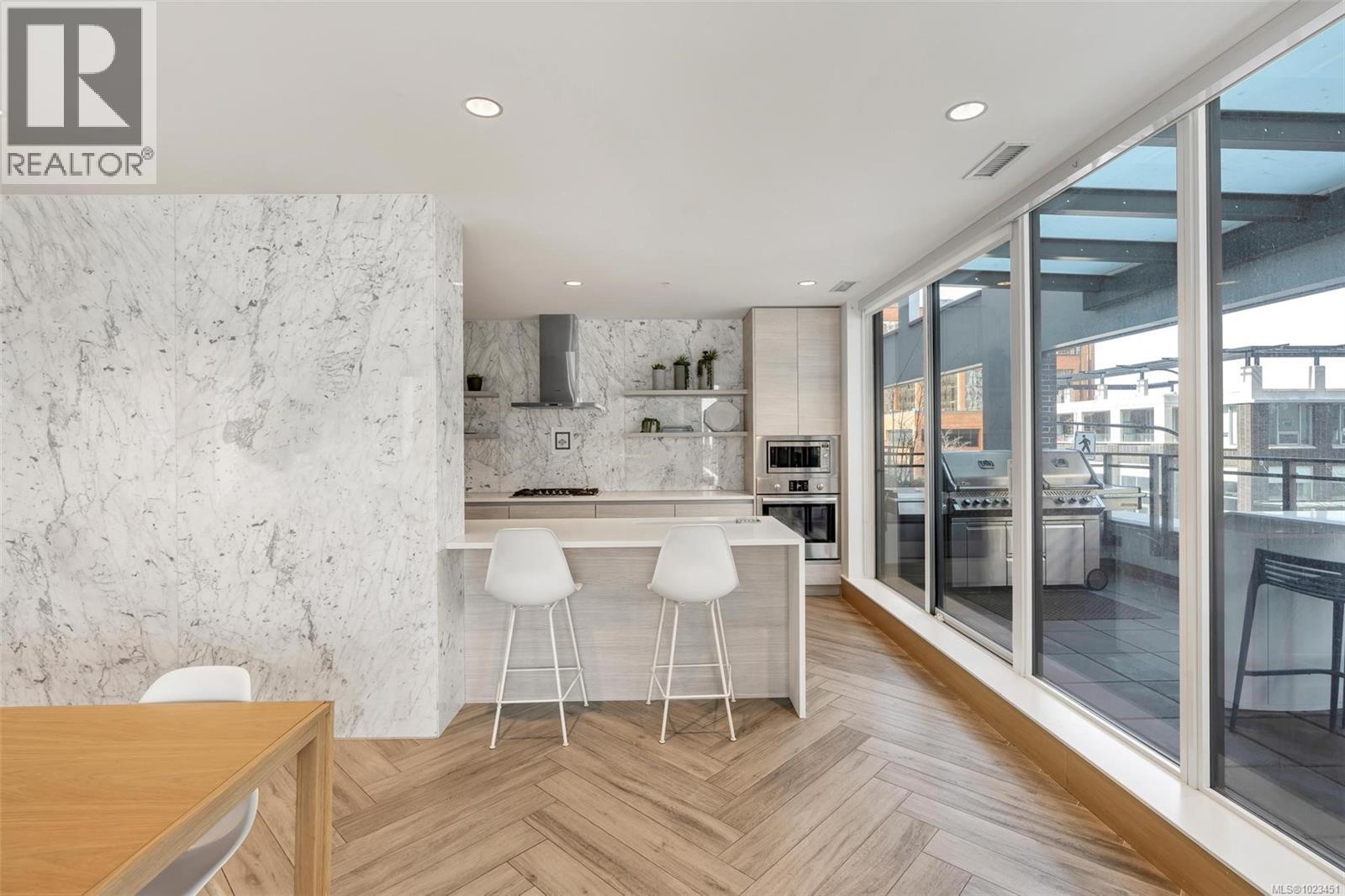 1104 777 Herald Street, Victoria