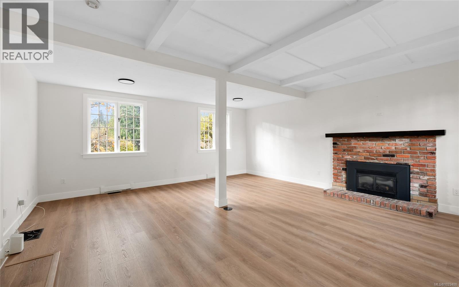  5208 Del Monte Avenue, Saanich