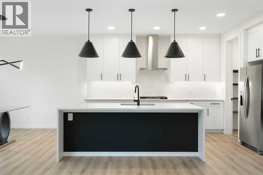 Single Family House for Sale in  Spring Creek Circle SW Springbank Hill Calgary 