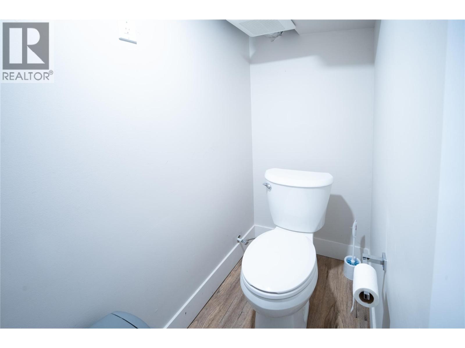 755 FLEMING DRIVE - 34