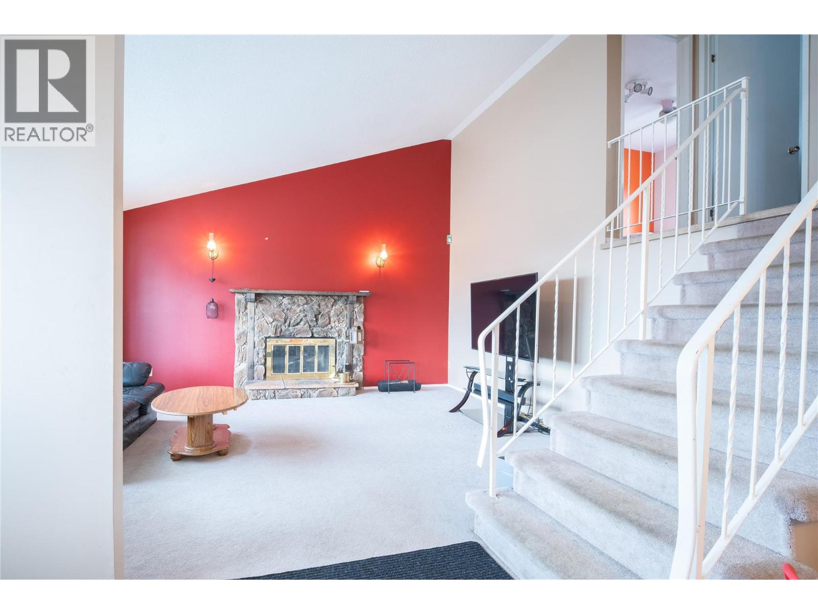 755 FLEMING DRIVE - 8