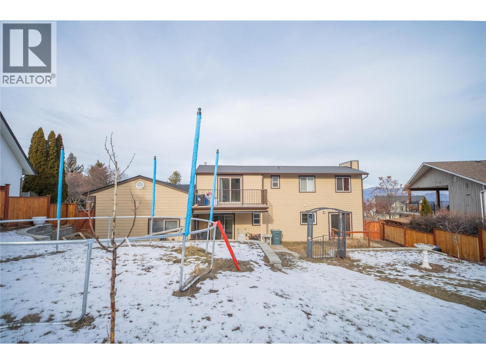 755 FLEMING DRIVE - 40