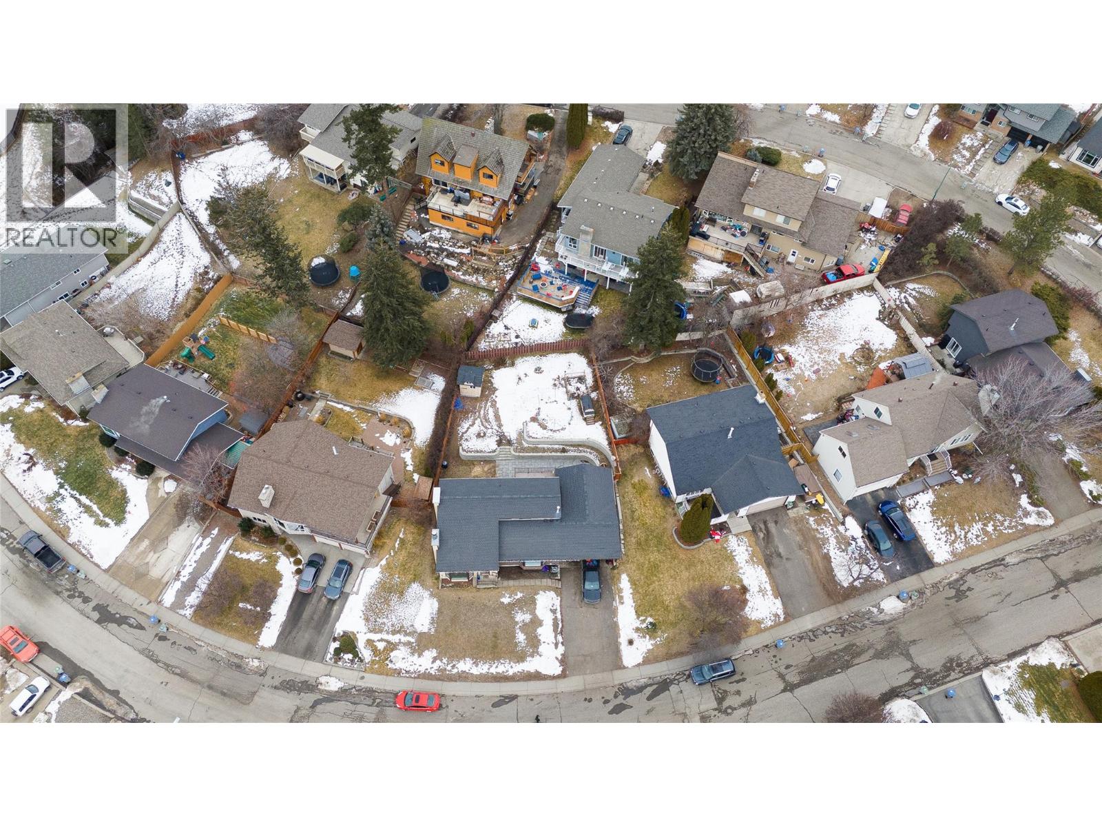 755 FLEMING DRIVE - 42