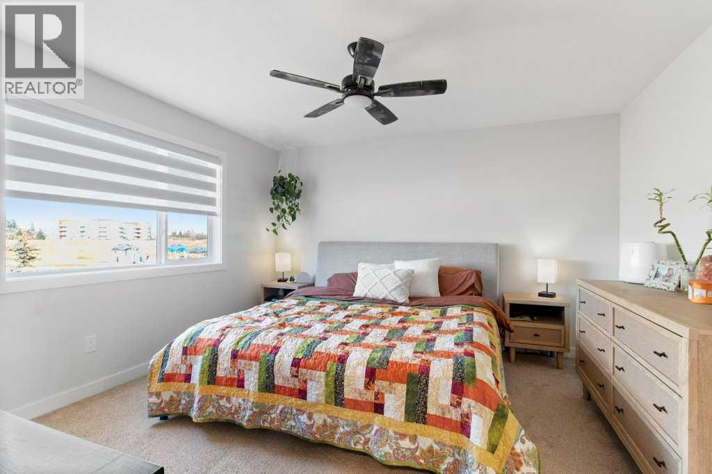 16 Trinity Street, Lacombe