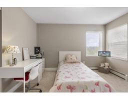 14330 82 Avenue, Surrey, BC V3W0J4 Photo 32