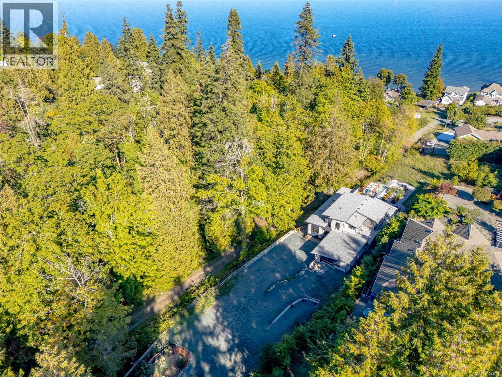 10333 Chemainus Rd, Saltair