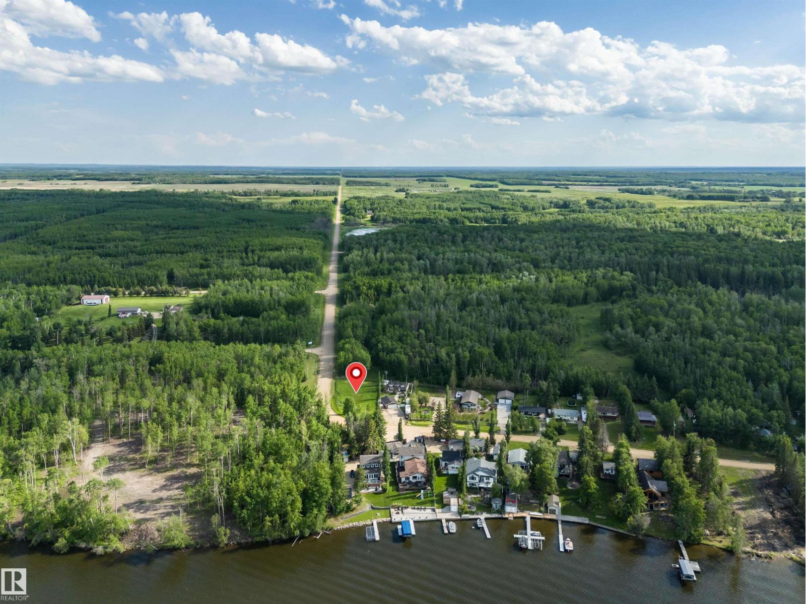 
          5595 Nakamun
            <br/>
            <span>Rural Lac Ste. Anne County</span>
            , 
            <span>AB</span>
             <span>T0E1V0</span>
         - Photo 22
