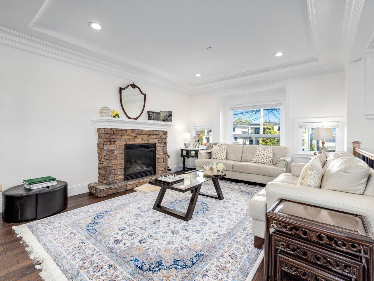 15354 ROYAL AVENUE, White Rock