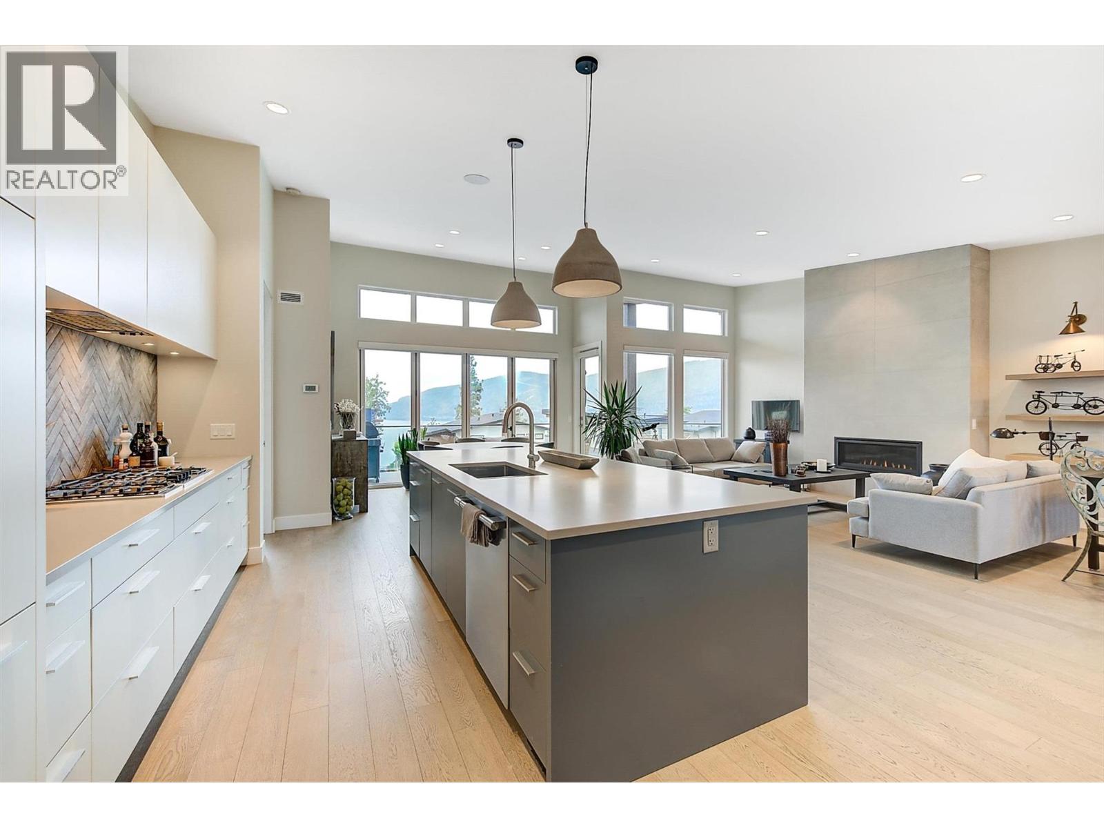  9728 Centrestone Crescent, Lake Country