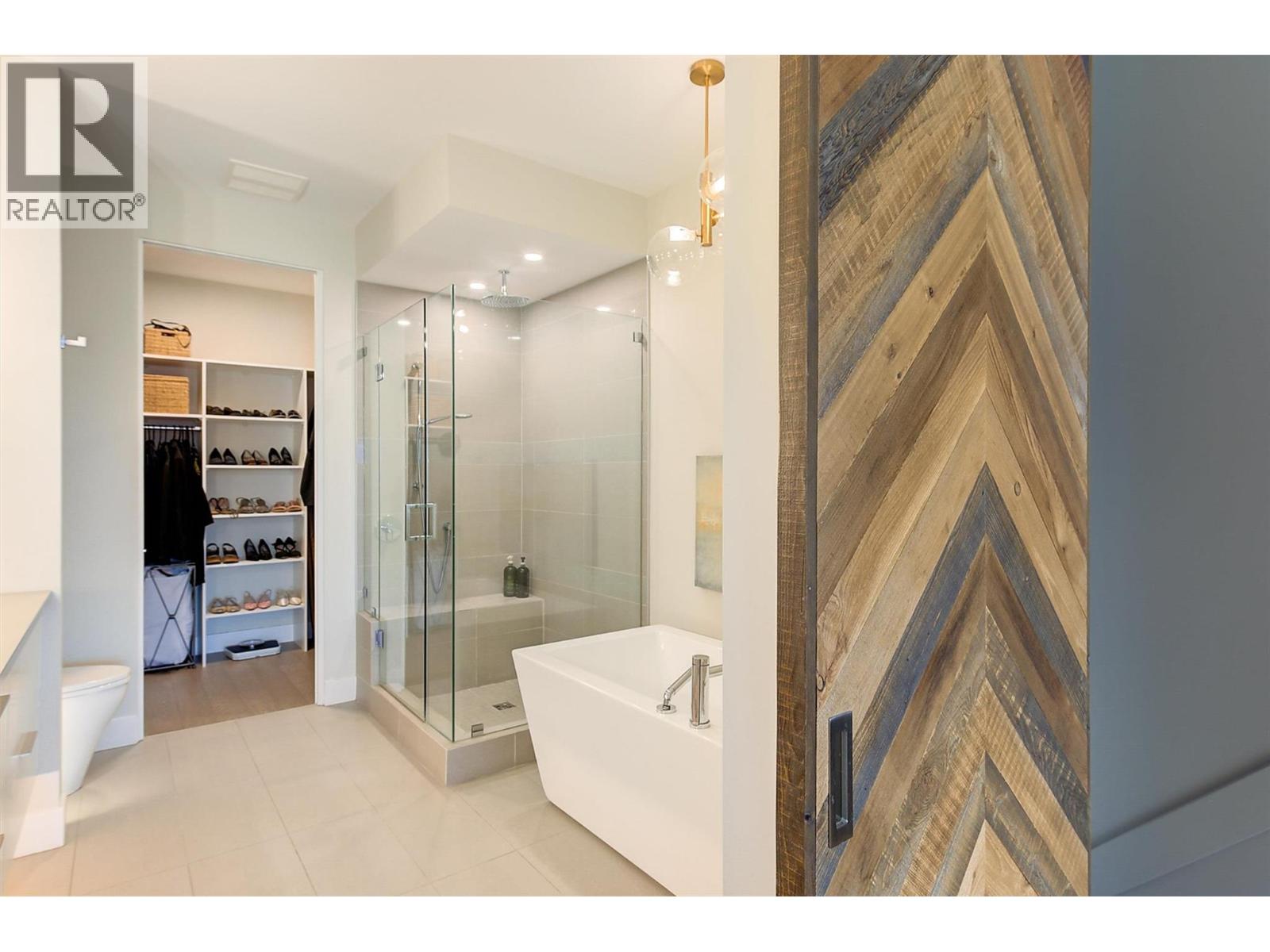  9728 Centrestone Crescent, Lake Country