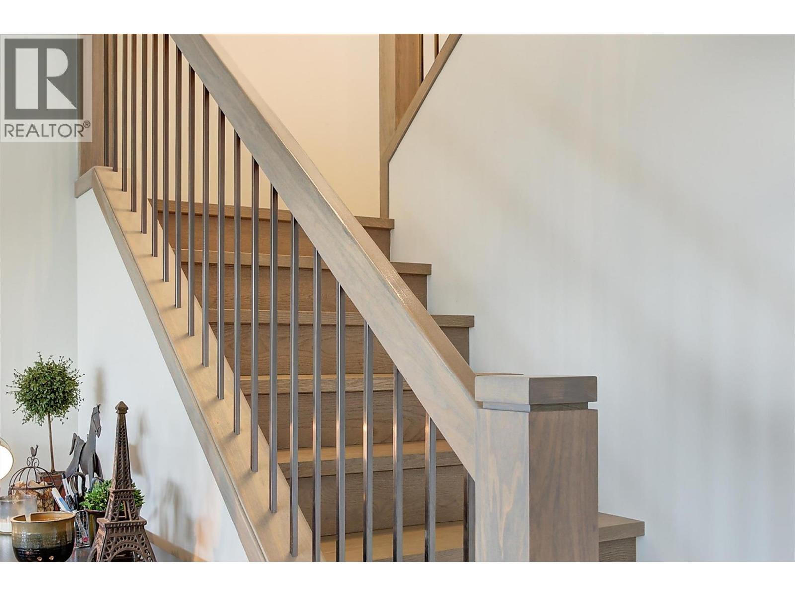  9728 Centrestone Crescent, Lake Country