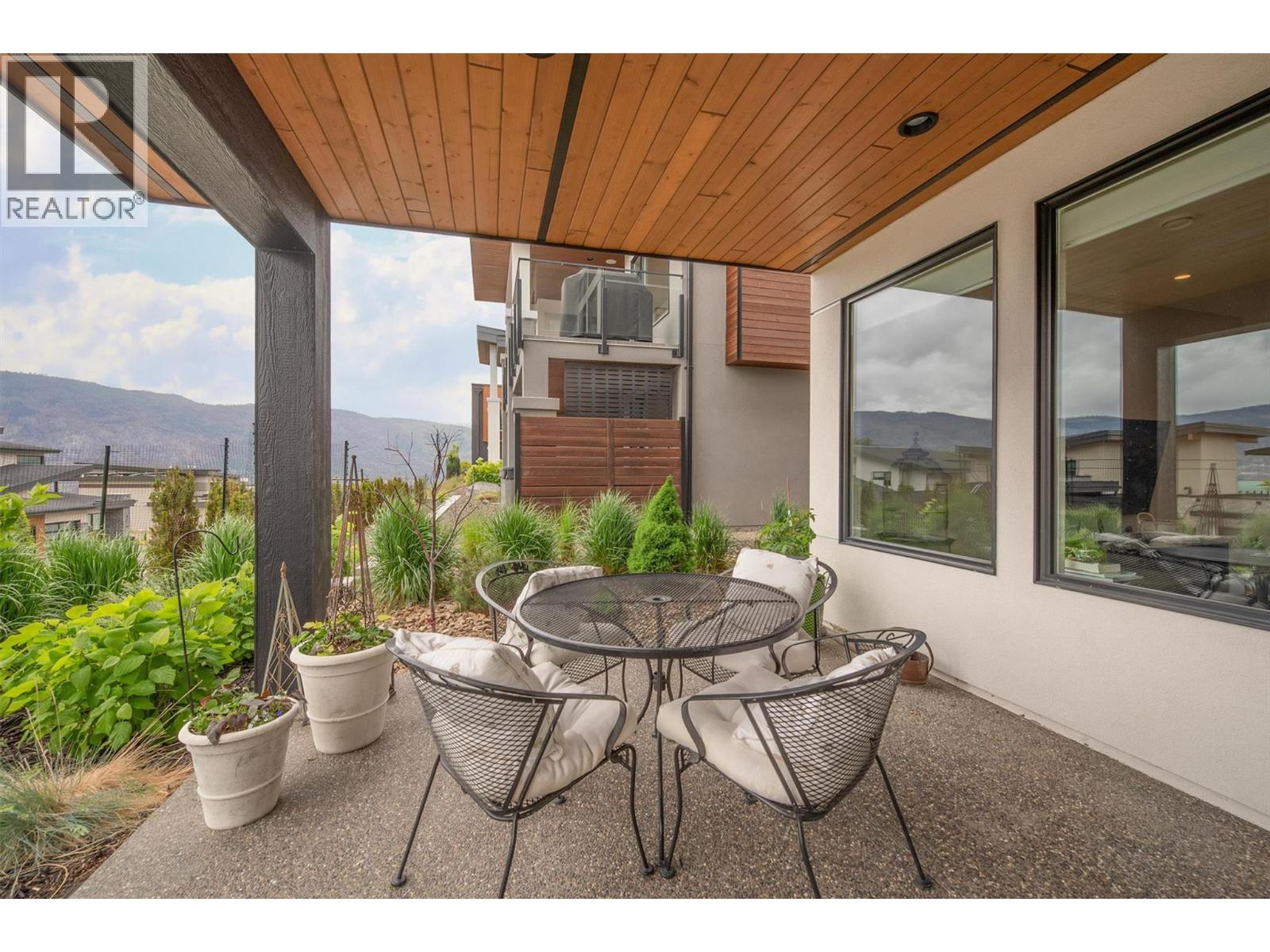  9728 Centrestone Crescent, Lake Country