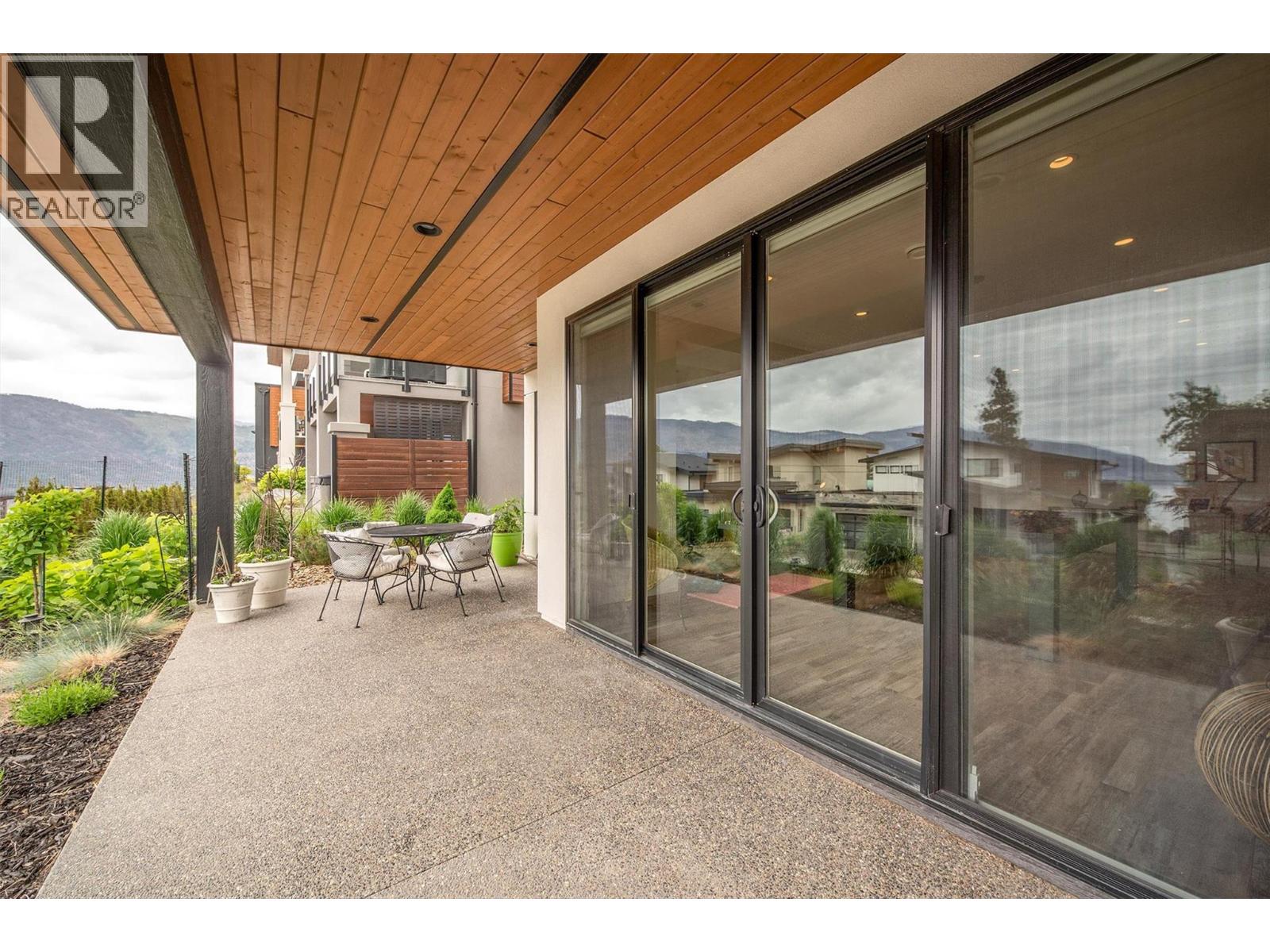  9728 Centrestone Crescent, Lake Country