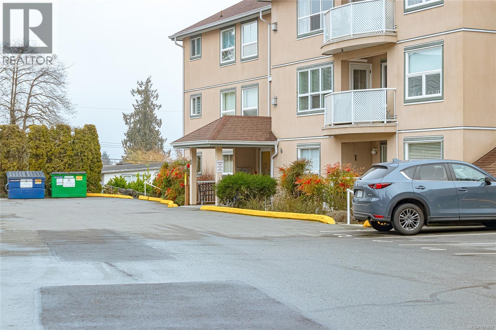 305B 3000 Oak St, Chemainus