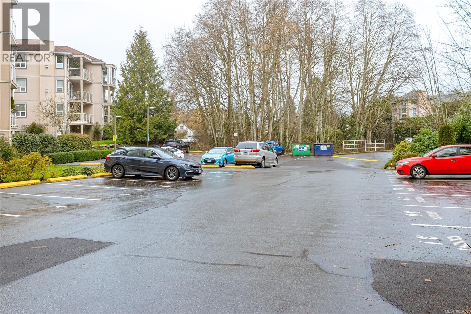 305B 3000 Oak St, Chemainus