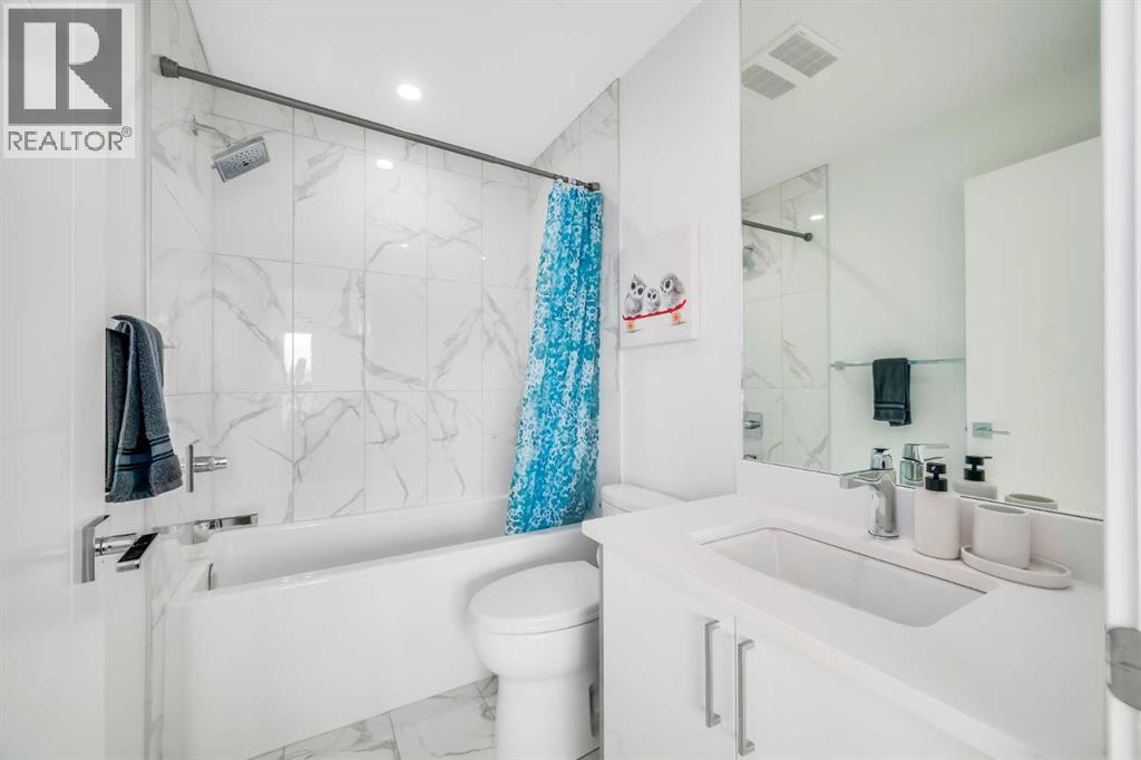 Single Family House for Sale in   Avenue NW Banff Trail Calgary 