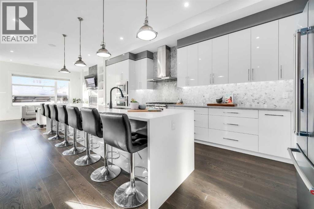 Single Family House for Sale in   Avenue NW Banff Trail Calgary 