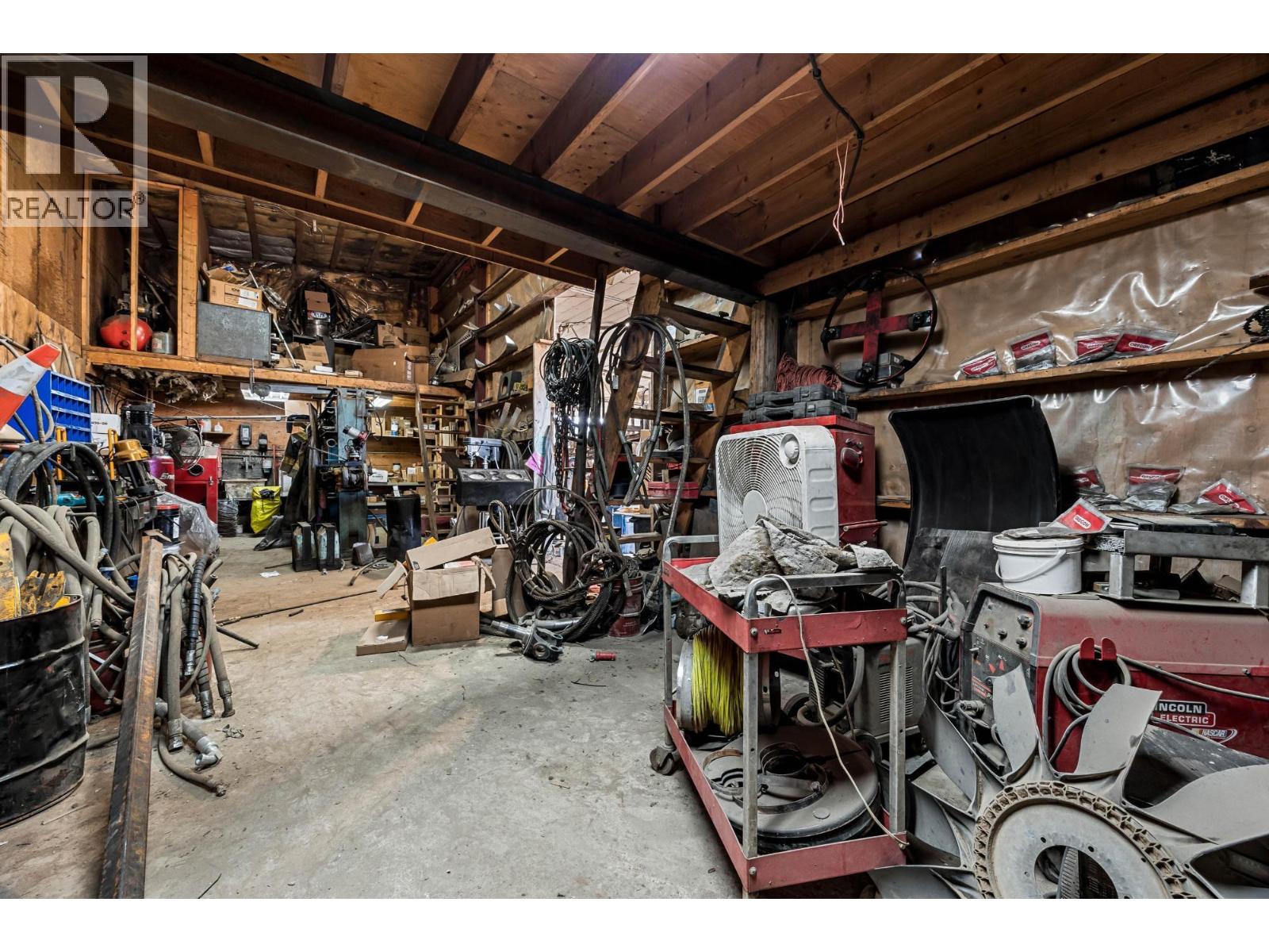  2923 SHUSWAP Road, Kamloops