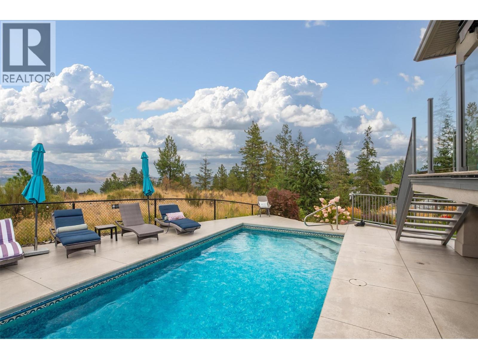 6 514 Quartz Crescent, Kelowna
