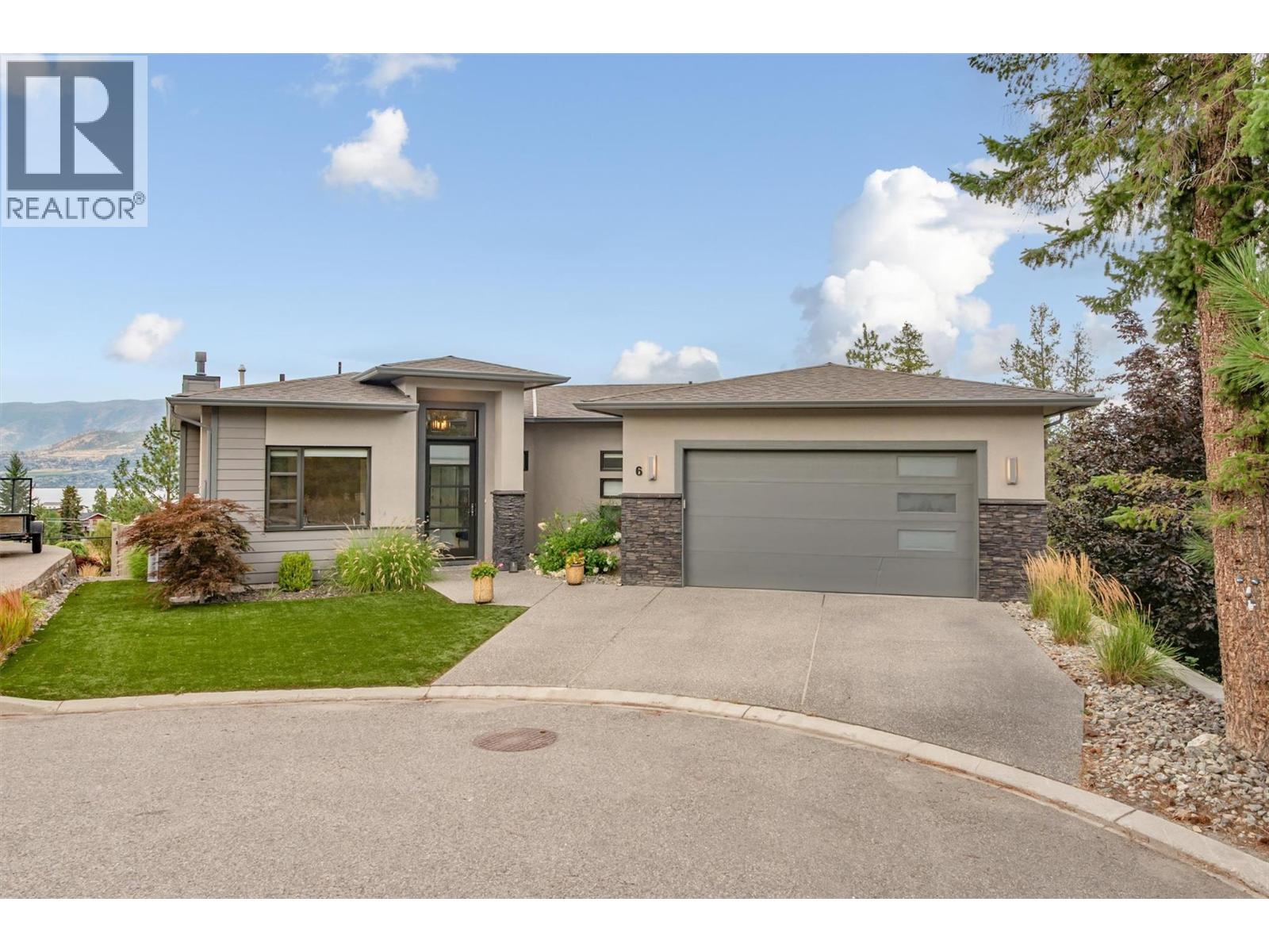 6 514 Quartz Crescent, Kelowna