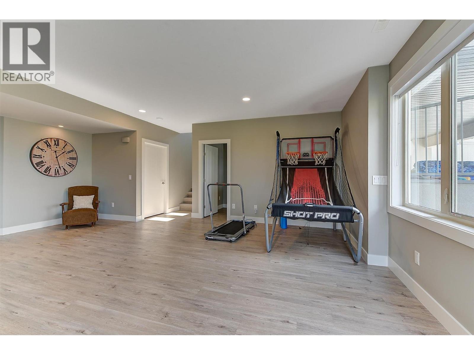 6 514 Quartz Crescent, Kelowna