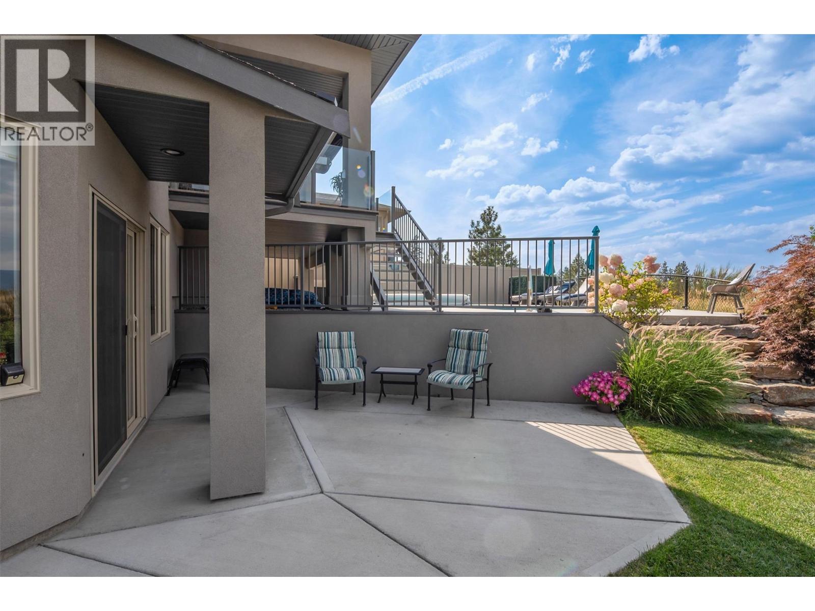 6 514 Quartz Crescent, Kelowna