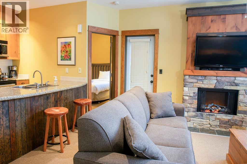 4559 TIMBERLINE Crescent Unit# 631C, Fernie