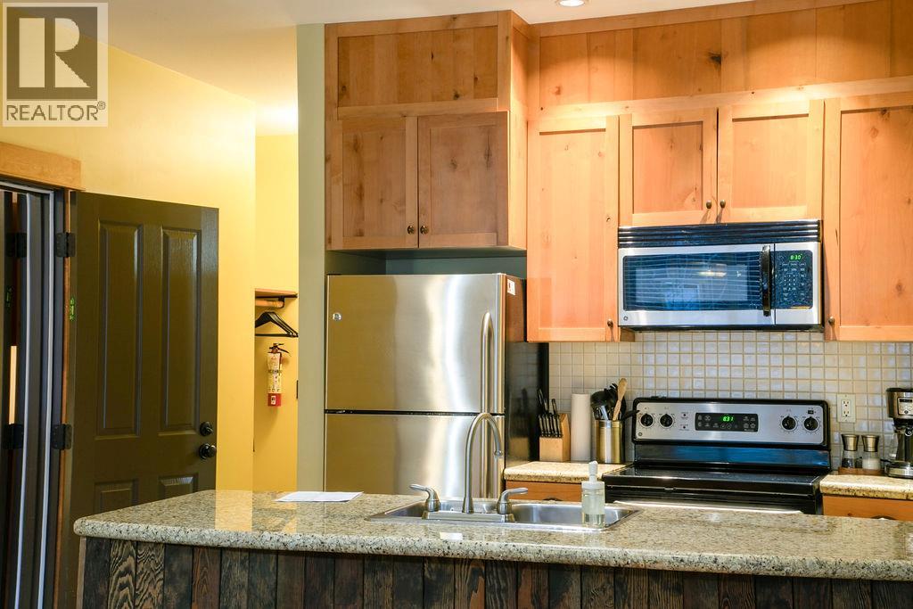 4559 TIMBERLINE Crescent Unit# 631C, Fernie