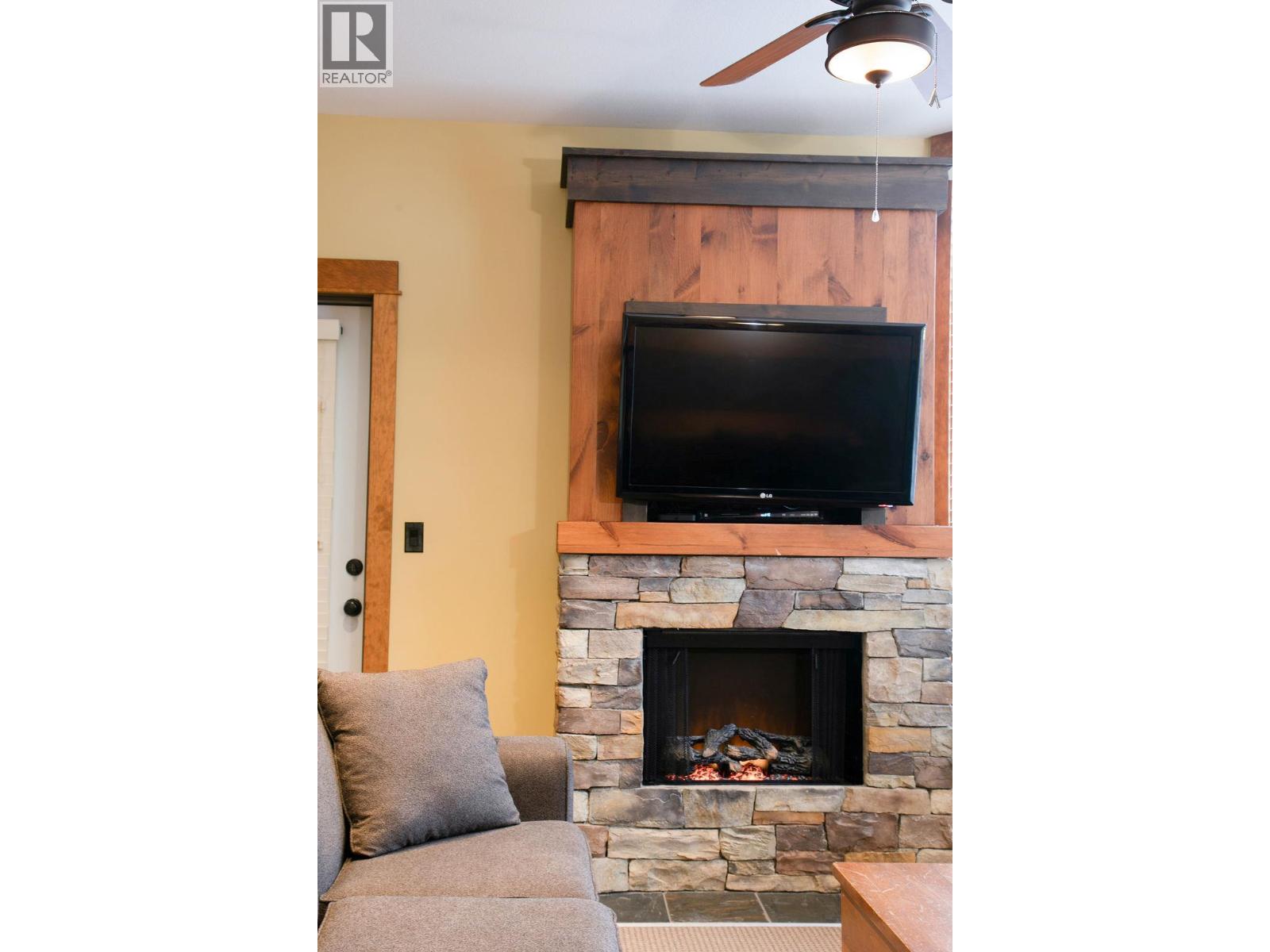 4559 TIMBERLINE Crescent Unit# 631C, Fernie