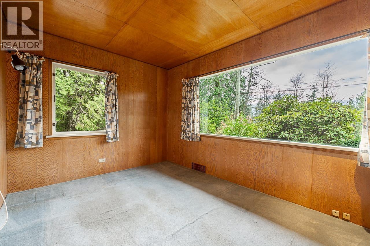 2847 MATHERS AVENUE, West Vancouver