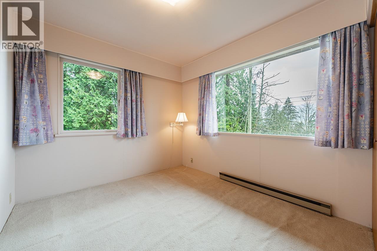 2847 MATHERS AVENUE, West Vancouver