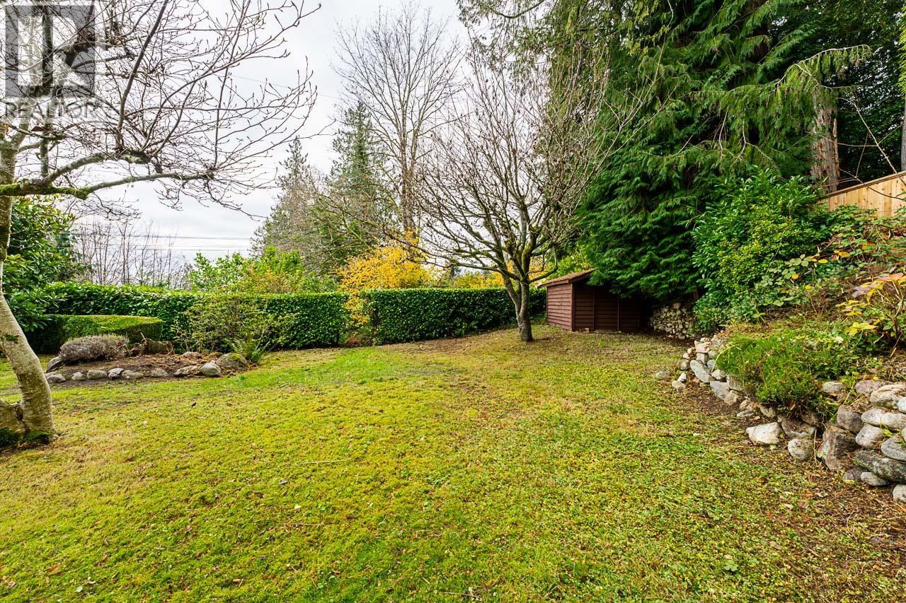 2847 MATHERS AVENUE, West Vancouver