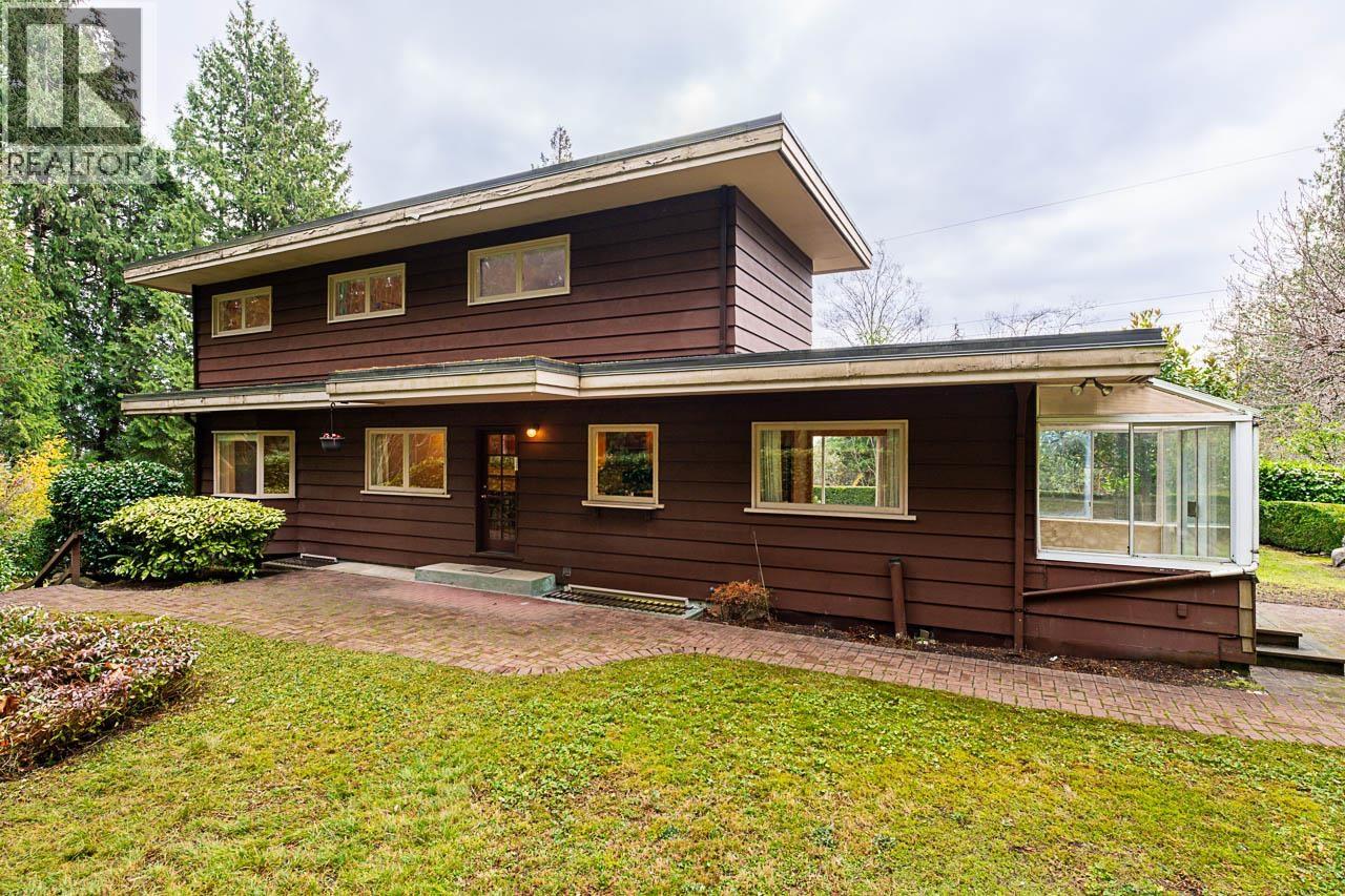 2847 MATHERS AVENUE, West Vancouver