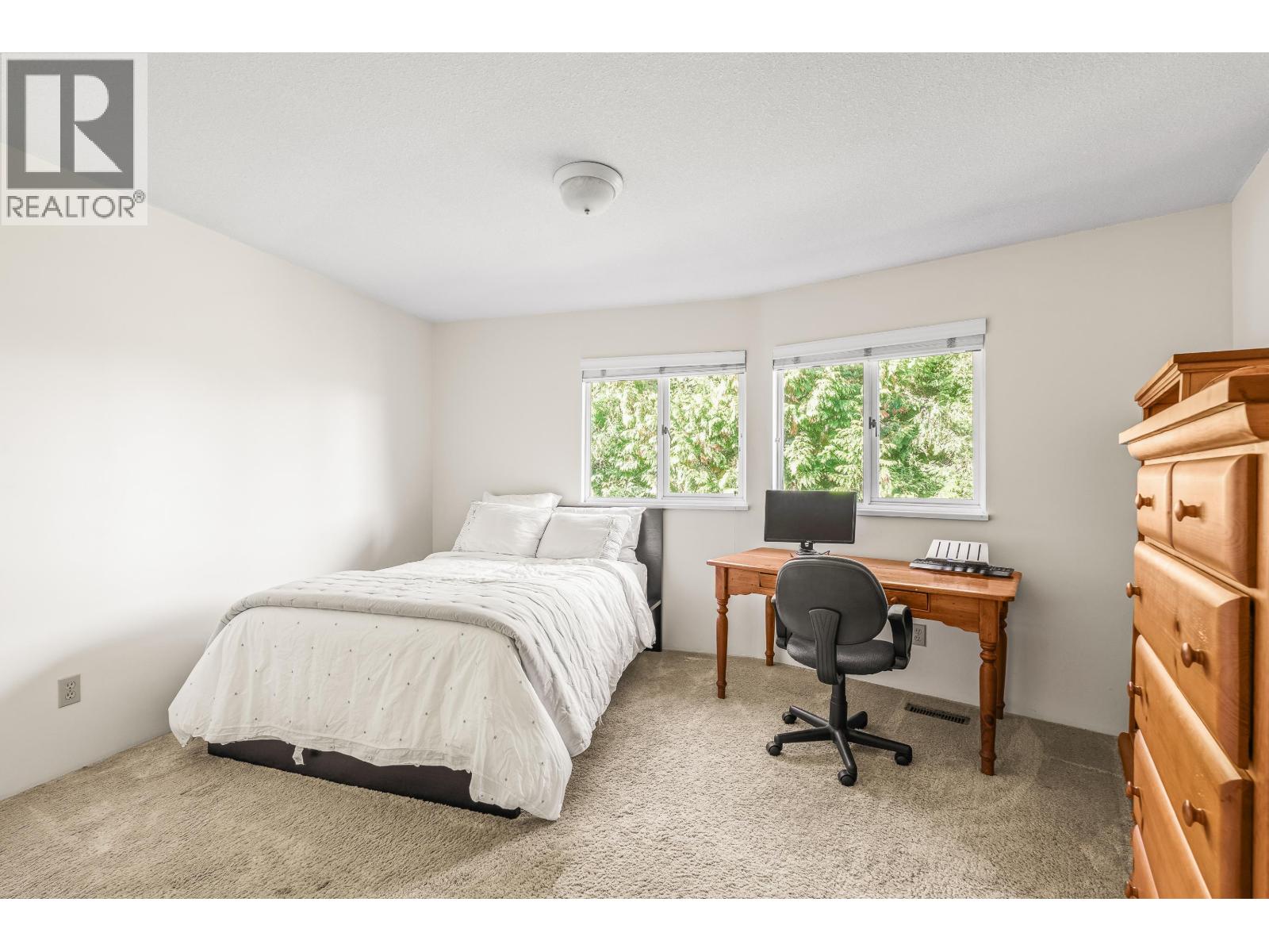 5219 HEADLAND DRIVE, West Vancouver