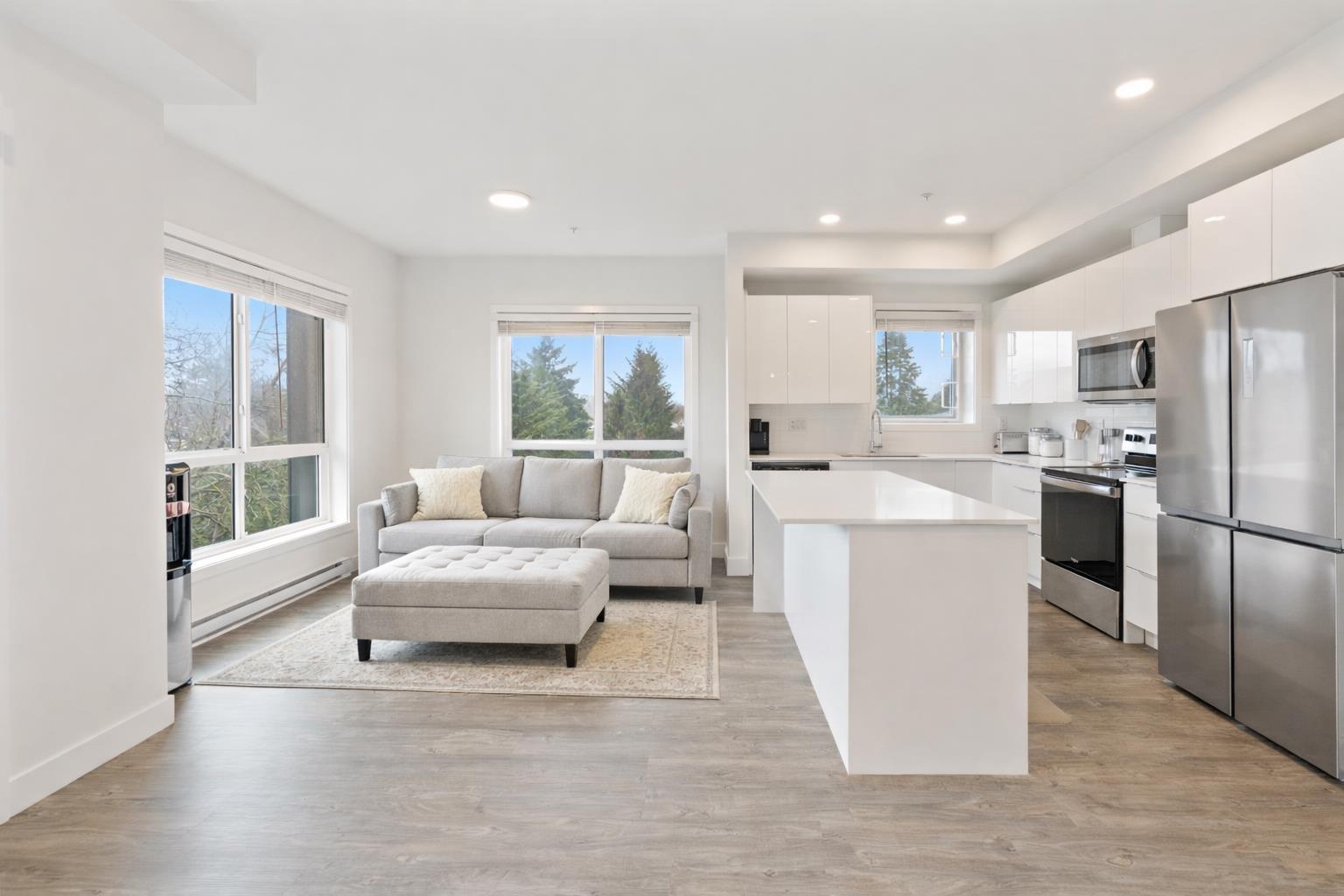 312 9450 ROBSON Street - photo 2