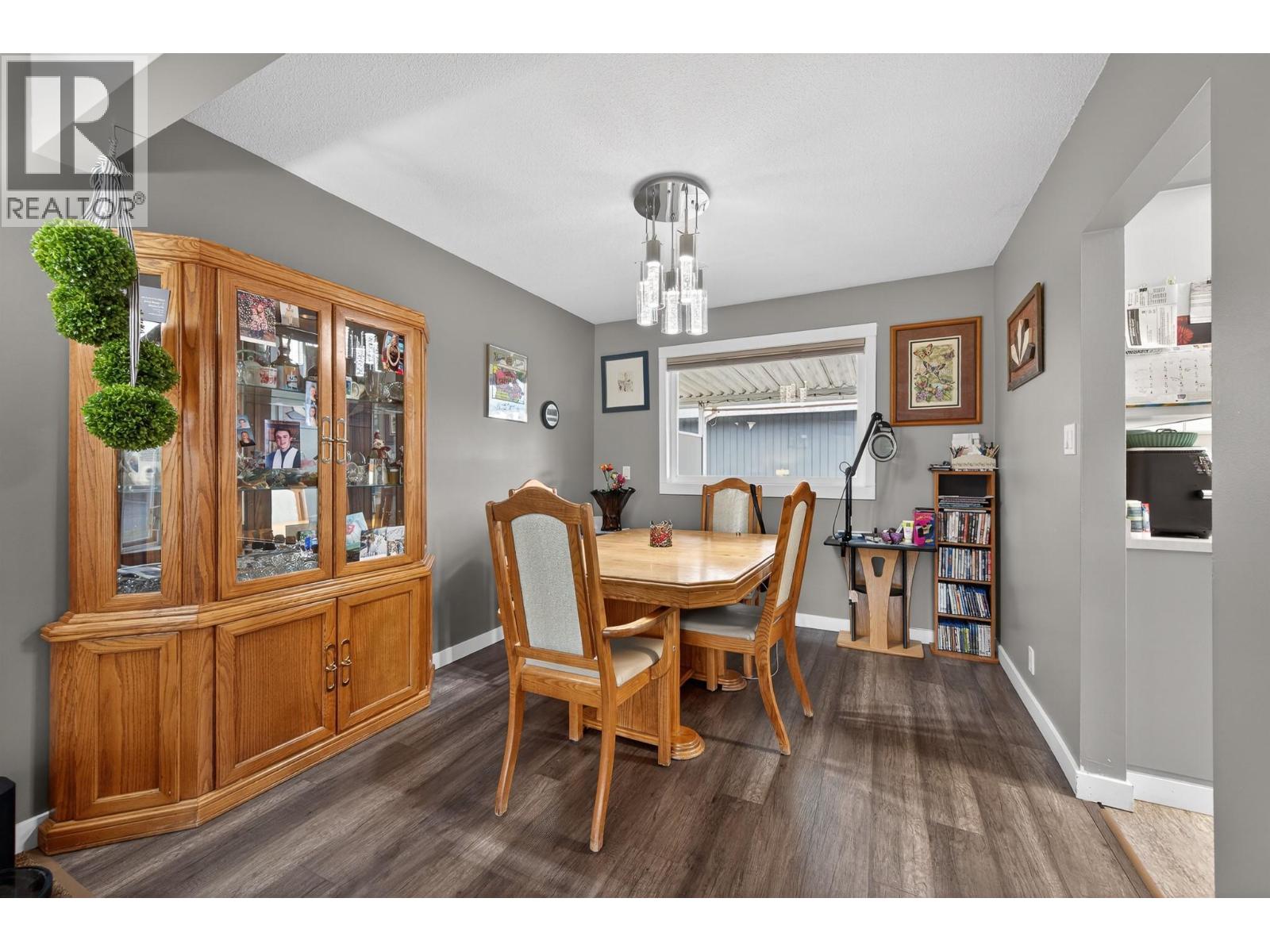 797 RIDGEVIEW Terrace - 6