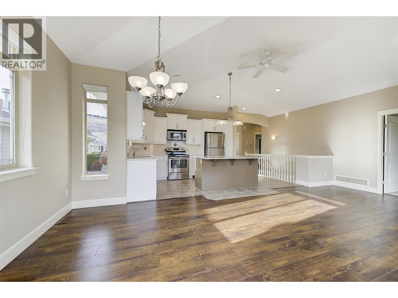 273 4035 Gellatly Road South, West Kelowna