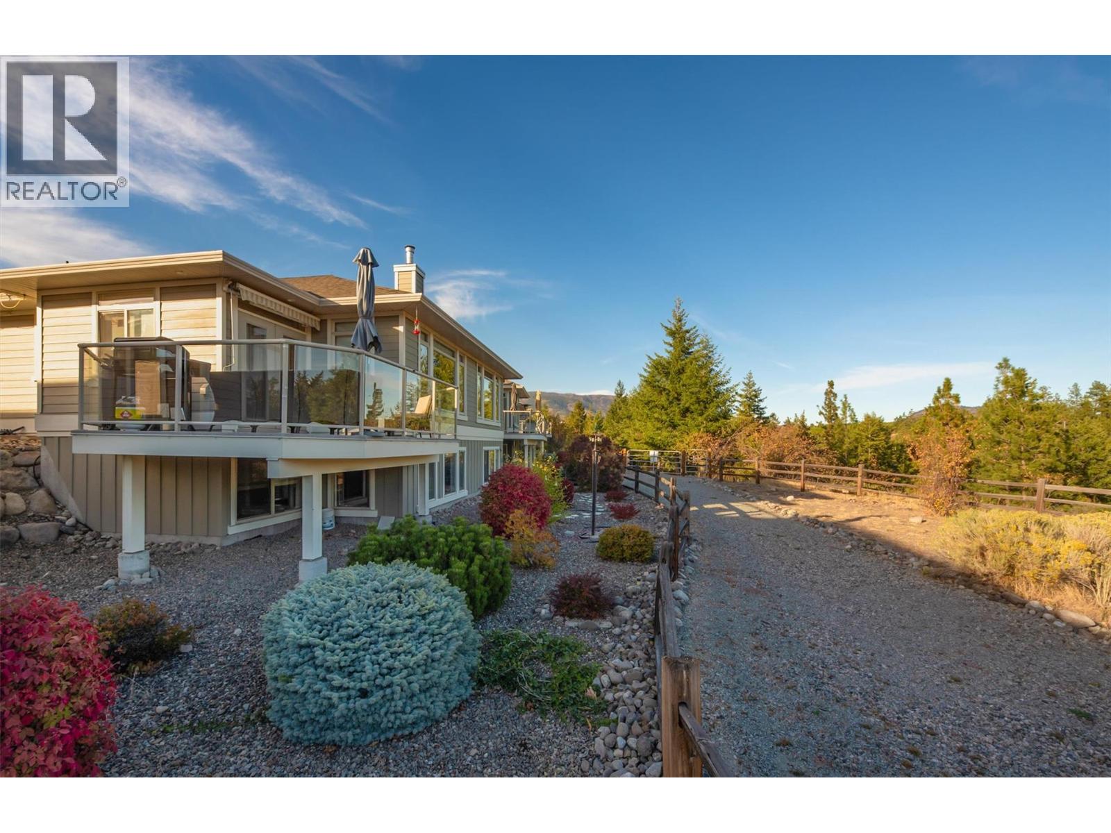 273 4035 Gellatly Road South, West Kelowna
