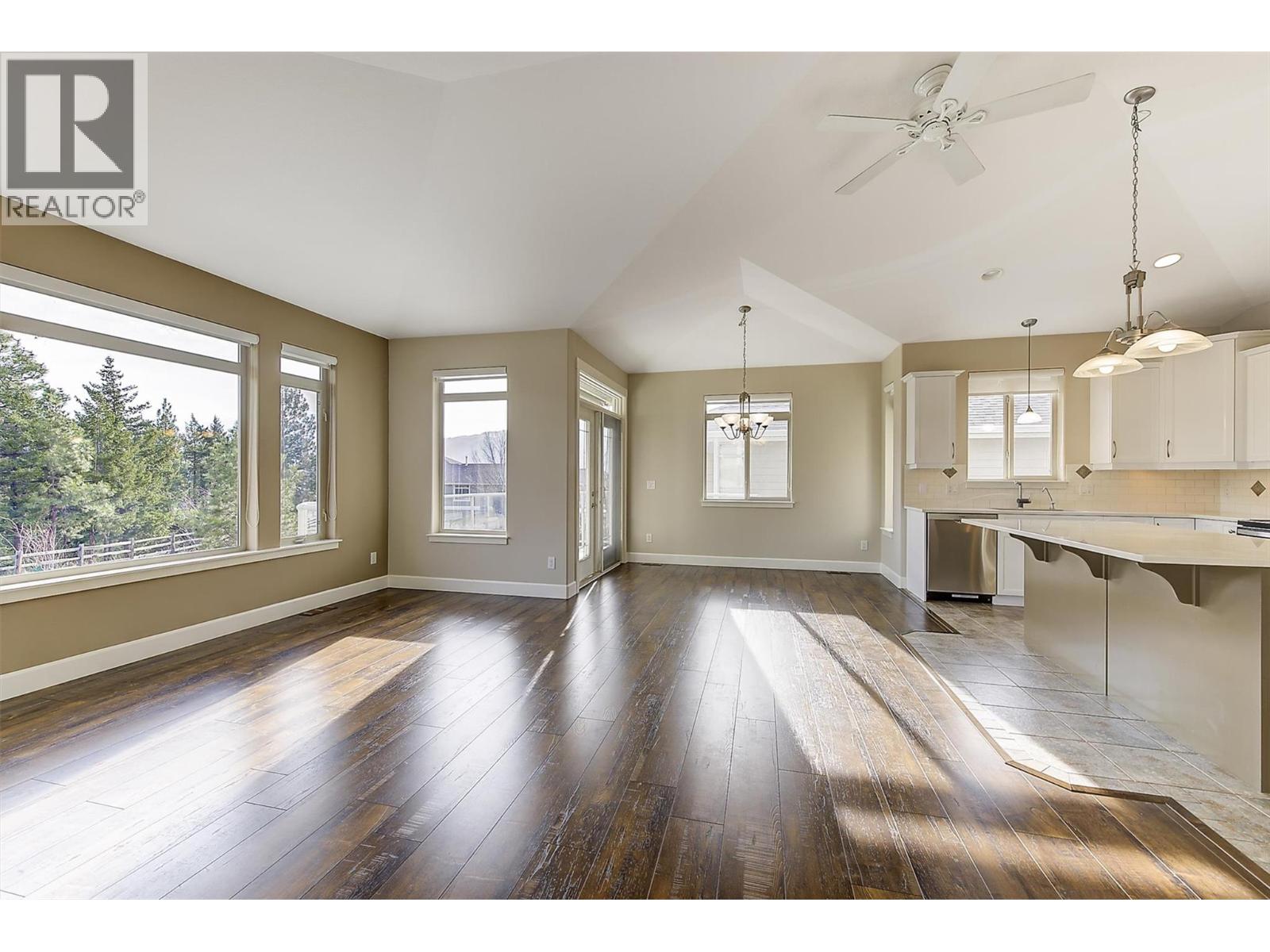 273 4035 Gellatly Road South, West Kelowna