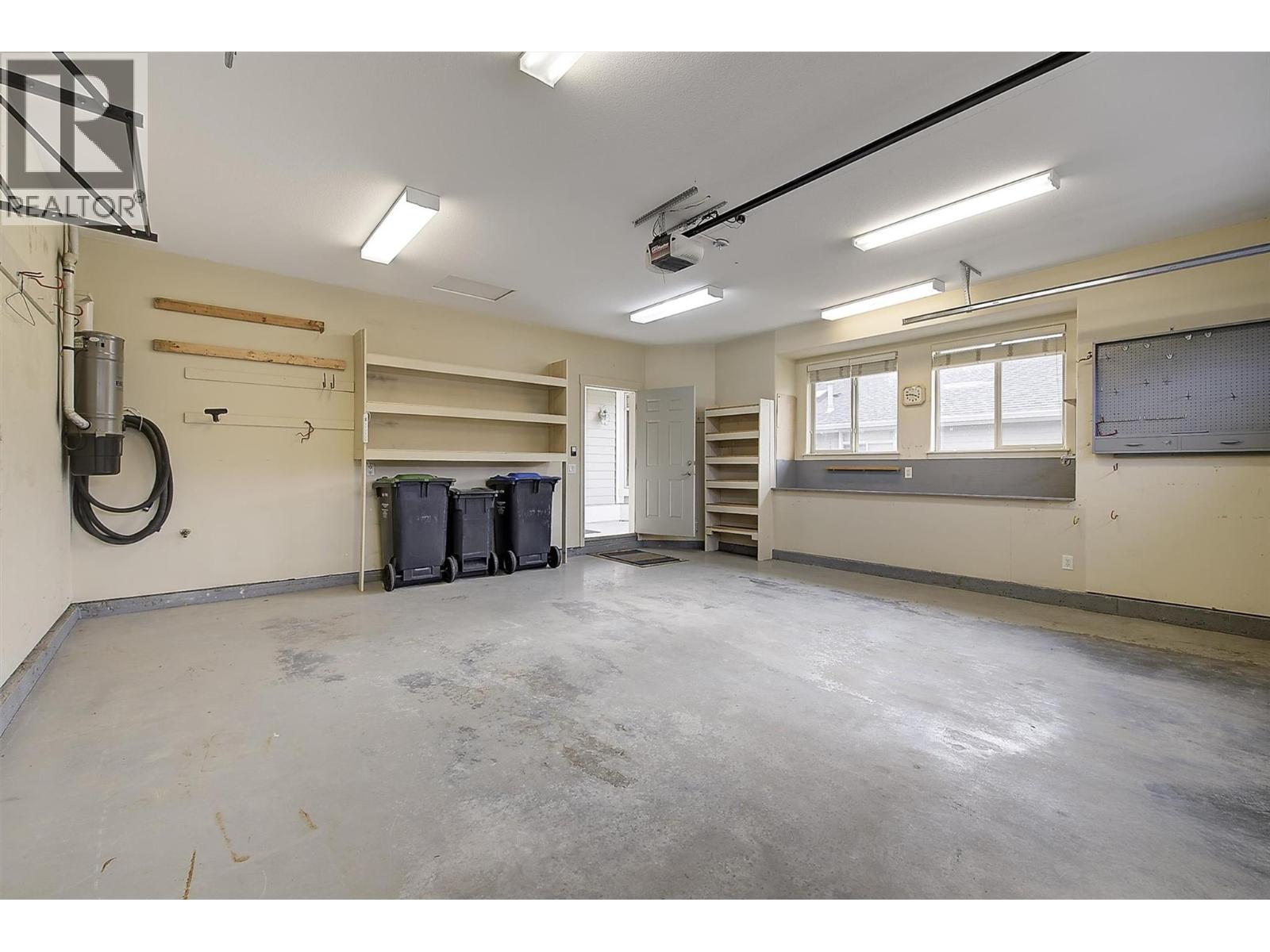 273 4035 Gellatly Road South, West Kelowna