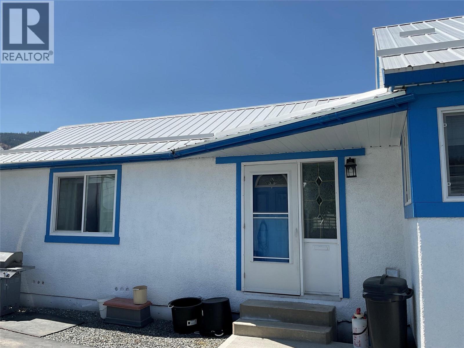 324 Hartland Avenue, Midway