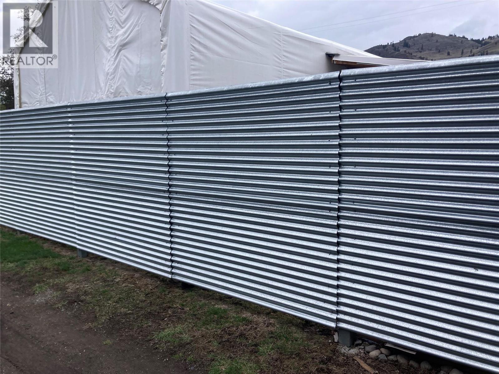 324 Hartland Avenue, Midway