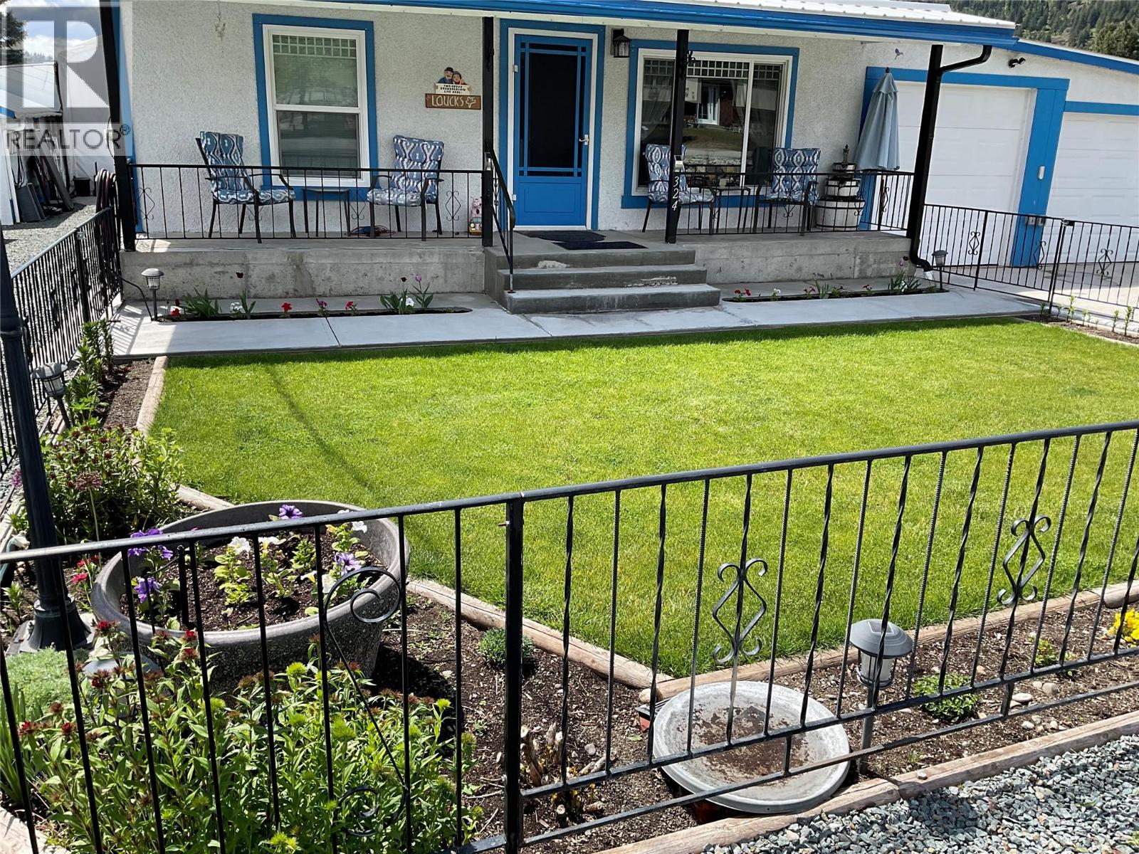 324 Hartland Avenue - 4